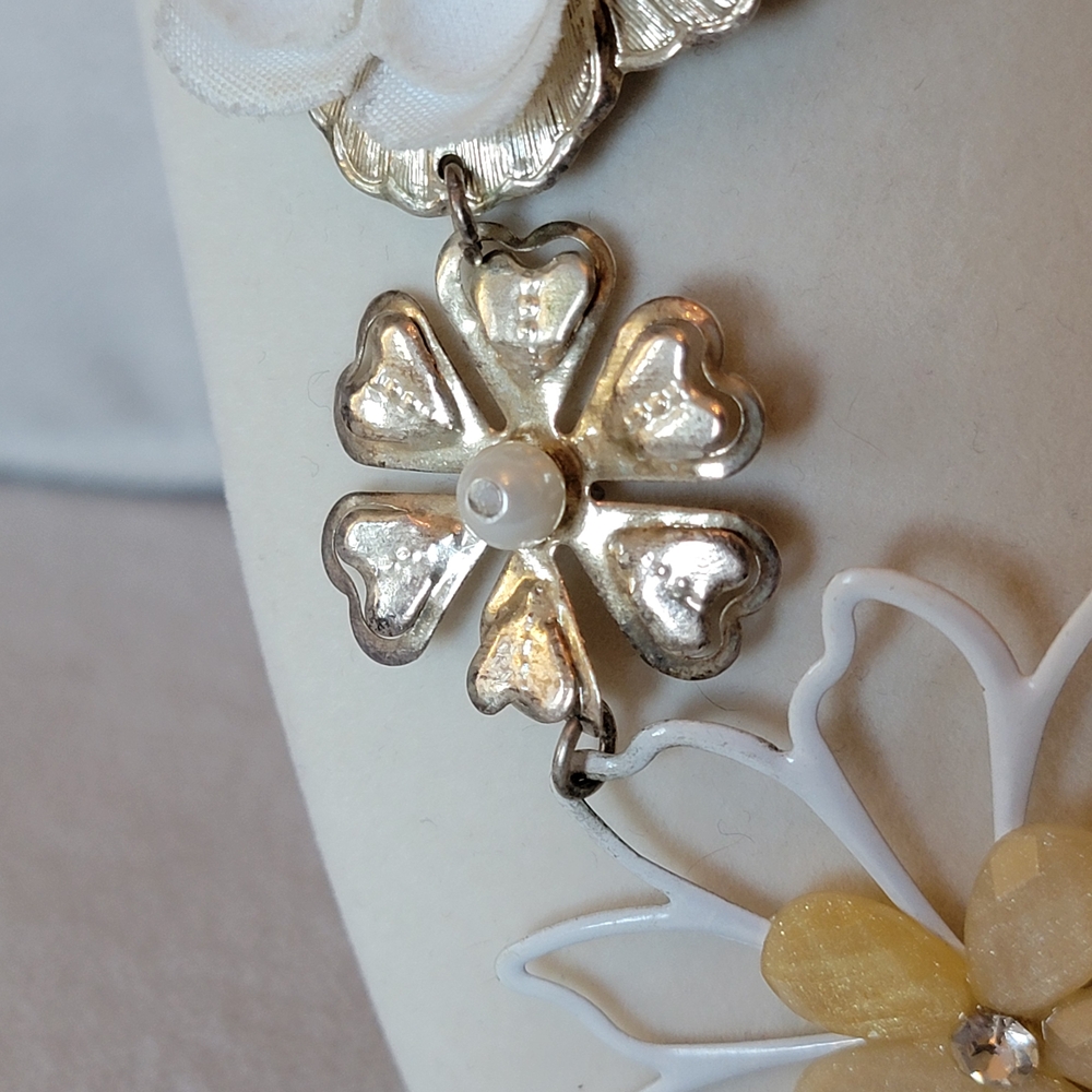 Multi-Flower Statement Necklace Silver Tone Mixed… - image 3